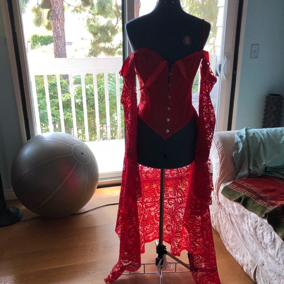 Dress - Picture 3 of 5